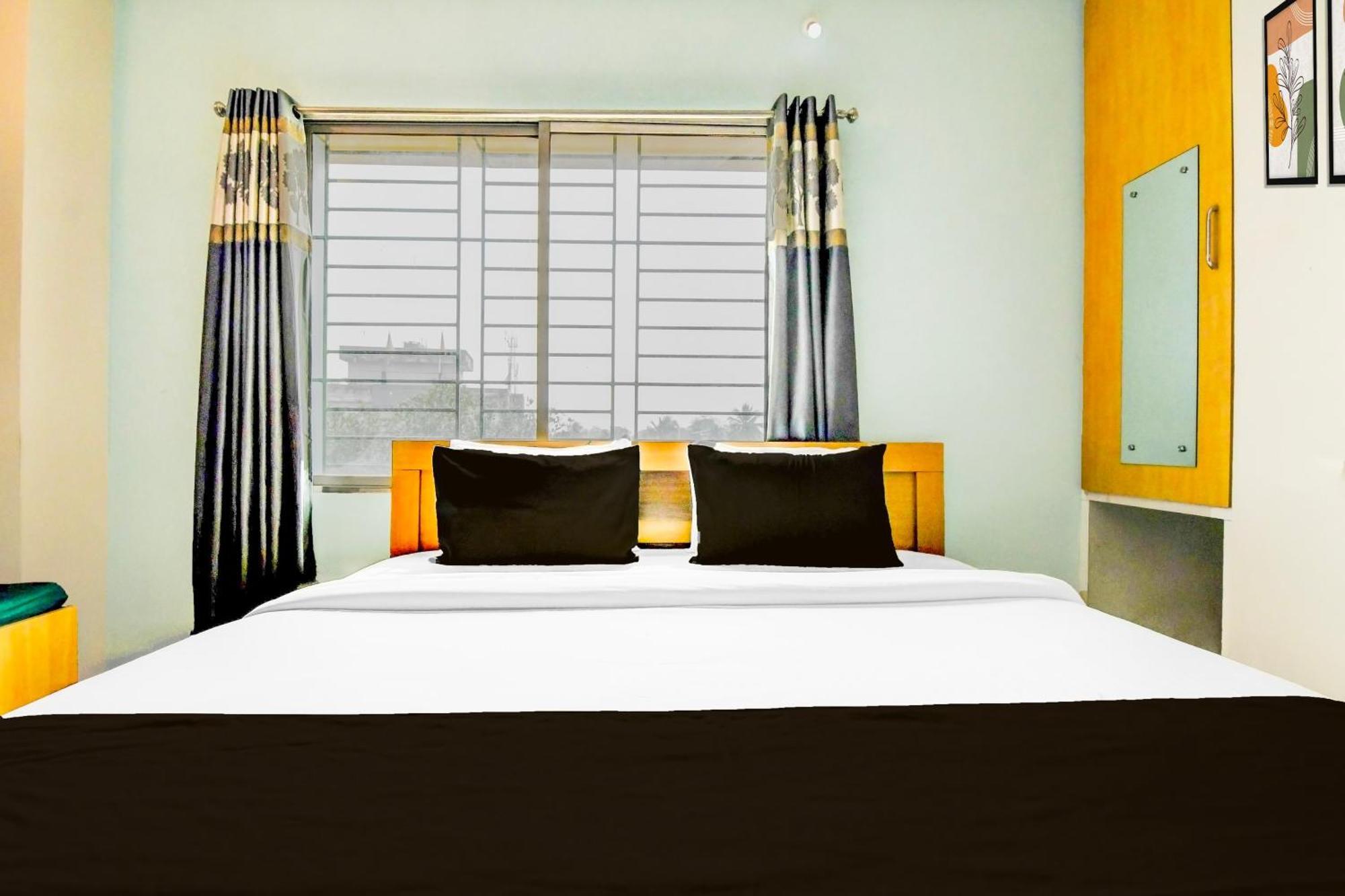 Super Collection O Sf Road Siliguri Formerly Jyoti Hotel מראה חיצוני תמונה